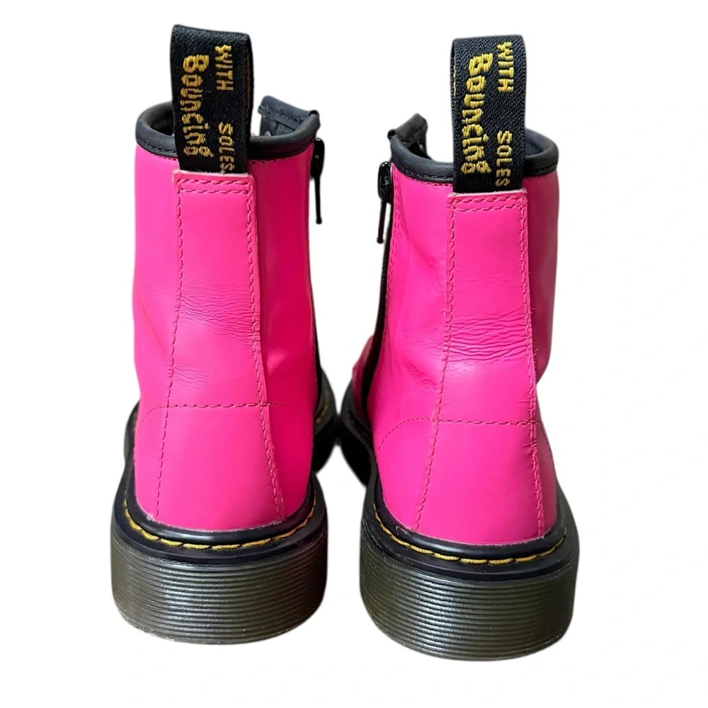 Dr. Martens Girls Romario Boathouse Pink Leather Lace Up Chunky Boot 2 Youth